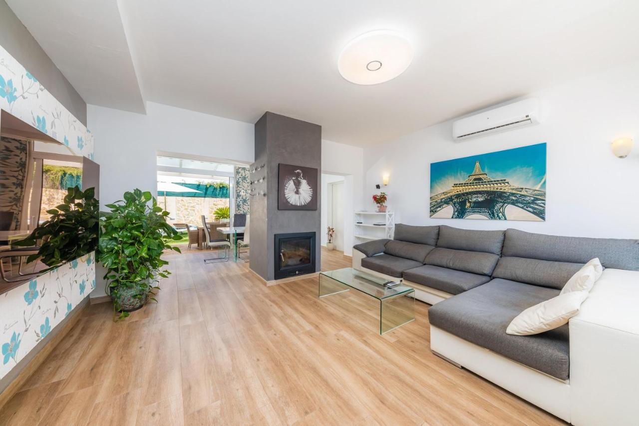 Nikydan Villa Cala D´Or Buitenkant foto